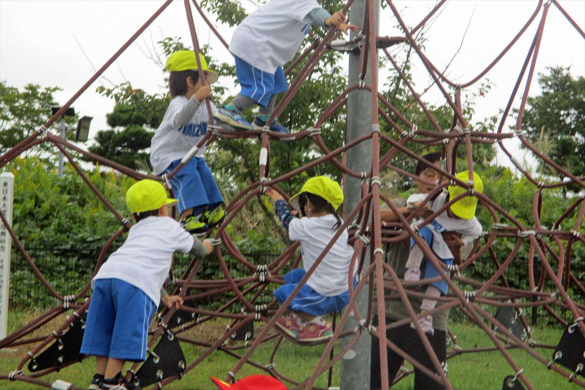 年少組秋の遠足（臨空公園）
