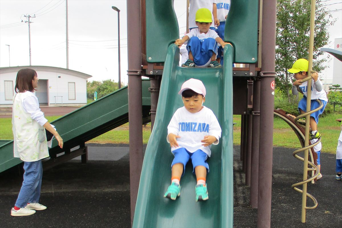 年少組秋の遠足（臨空公園）